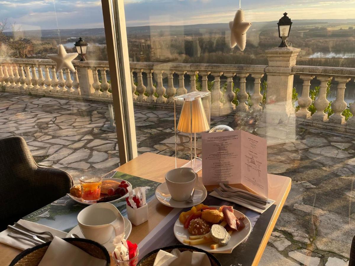 Domaine De La Corniche Hotel Rolleboise Buitenkant foto