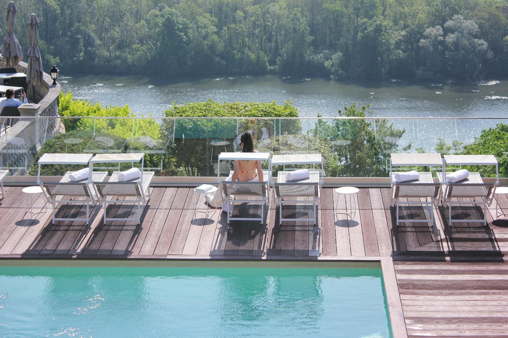 Domaine De La Corniche Hotel Rolleboise Buitenkant foto